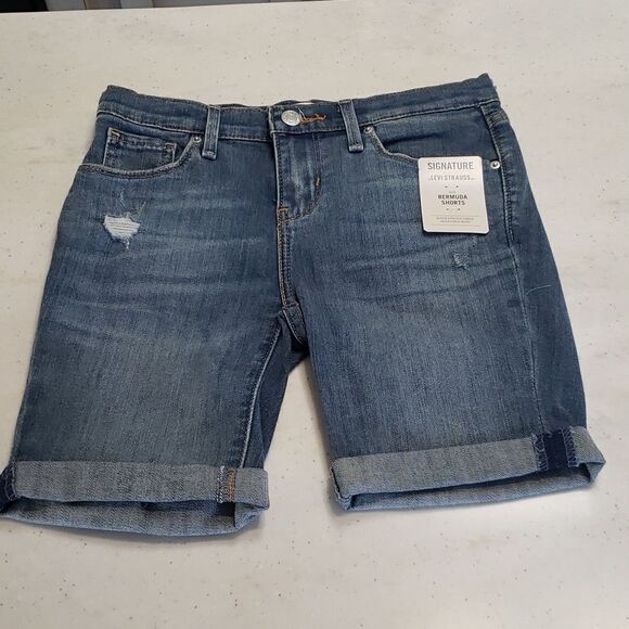 NWT Girls Signature Levi's GOLD Cuffed Bermuda Shorts Sz 10 - Picture 2 of 9